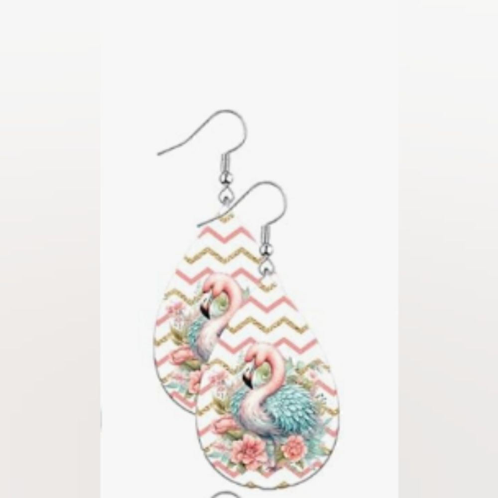 Flamingo teardrop earrings wooden new e17‎